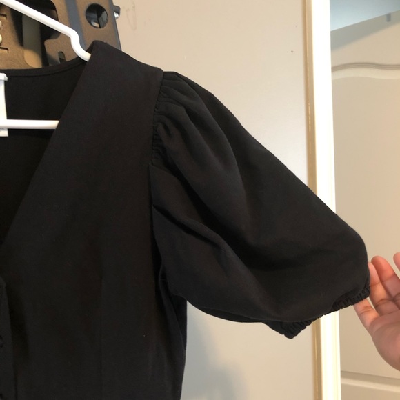 ▪️H&M Puff Sleeve Dress - Picture 5 of 6